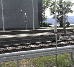 Bahnhof Tiefenbrunnen