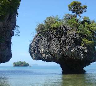 Bizarre Felsen in der Andaman See