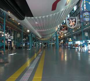 Apollo Saturn Center