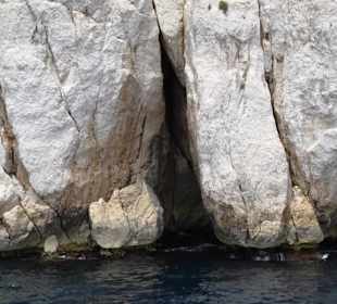 Impressionen von der Bootsfahrt durch die Calanque