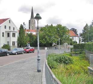 Rechts überwachsener Teil des Soestbachs