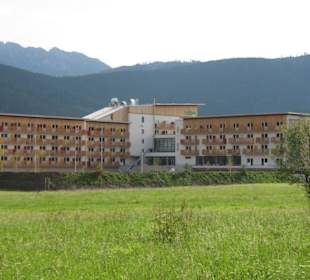 Die Therme und das Hotel