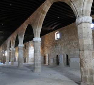 Die große Krankenhalle