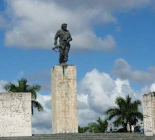 Beim Museum von Che Guevara