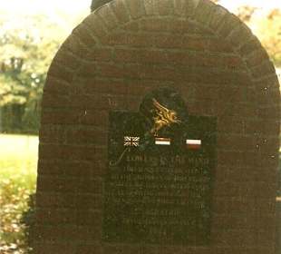 Tablica informacyjna cmentarza