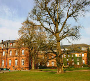 Die Alte Abtei, heute Erlebniszentrum von V&B