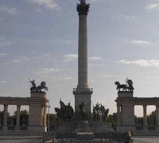 Der Heldenplatz.
