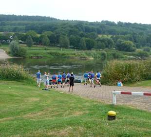 Wer ist der Erste auf der anderen Seite ?