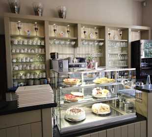 Schlossküche Kuchentresen