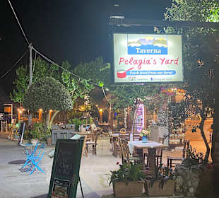 Taverna Pelagias Yard