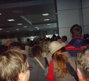 Ankunft und Begrüßung durch den ägyptischen Staat 