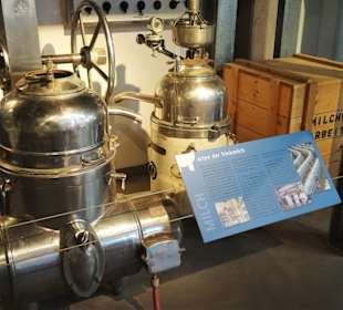 Milchverarbeitung im Freilichtmuseum am Kiekeberg