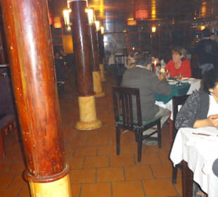 Viel Betrieb im Restaurant Rote Dao