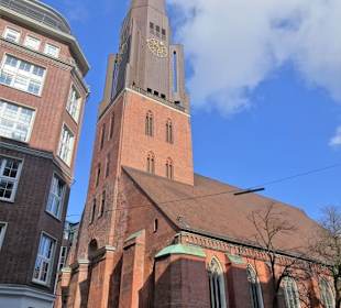 Außenansicht der Kirche St. Jacobi