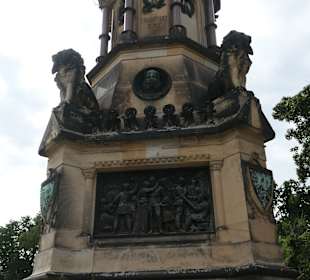 Kriegerdenkmal im Fürstenwallpark