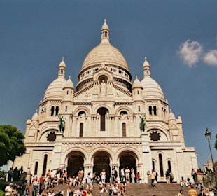 Zu Füßen der Basilique du Cacré-Coeur