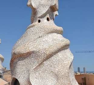 Skulptur auf dem Dach