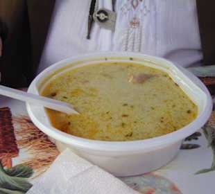 "Weiße Gulaschsuppe"