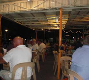 Spartanische Einrichtung