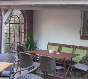 Der neue Sommergarten in der Vinothek