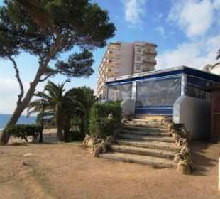 Пляж и ресторан El Vaixell