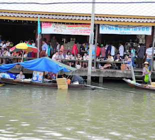 Schwimmende Märkte von Amphawa