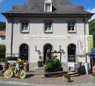 Außenansicht des Feinkostladens