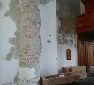 Schwere Mauerwerschäden.