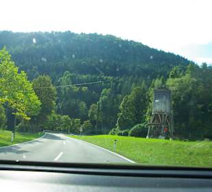 Pass gliedert sich in drei Anstiege