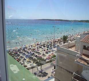 Blick von der Terrasse (oben)