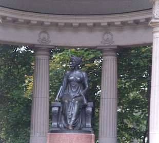 Parkanlage Pawlowsk - Rossi Pavillion