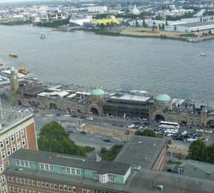 Blick vom Atlantic Haus /  Penthouse Elb-Panorama