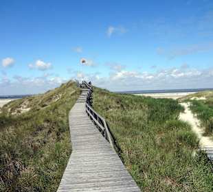 Bohlenweg zum Strand