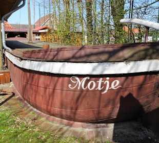 Das alte Torfschiff im Dörpmuseum Münkeboe