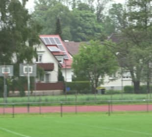 Bitte beschreiben Sie, was auf Ihren Bildern zu se