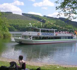 Schifffahrt Hennesee