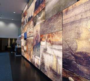 Im Eingangsbereich des Landesmuseums