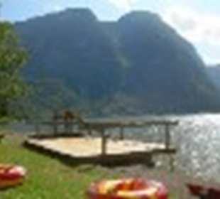 Strandbad Obertraun Seerutsch und Spielplatz