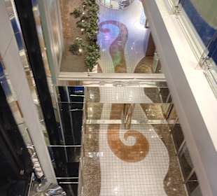 Blick durch den Glasboden