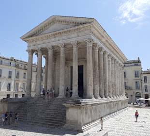 Nimes