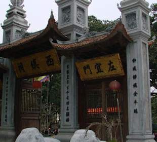 Tempel der knieenden Elefanten