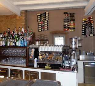 Eine Bar in Borghetto