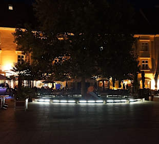 Im Sommer am Hauptplatz