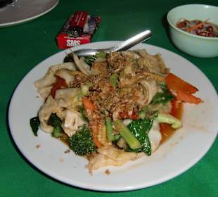 Reichliches und schmackhaftes zum Speisen