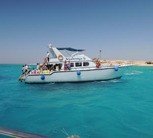 Mit solchen Booten ging es nach Mahmya