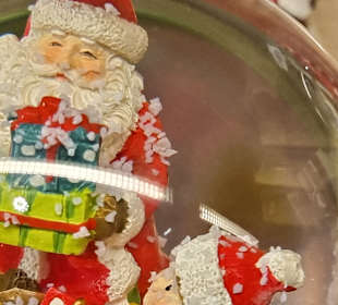 Weihnachtskugelmotiv