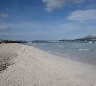 Strand 200m von Hotel entfernt