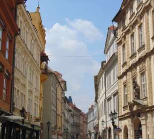 Celetná (Zeltnergasse)