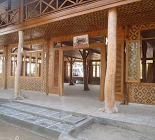 The entrance to the cafe / bar