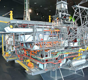 Modell einer Bohrinsel